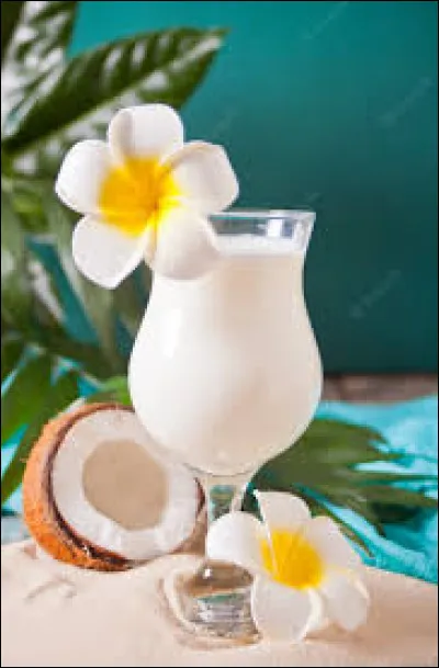 Tout d'abord un apéritif de bienvenue ! Piña Colada pour tout le monde ! Cocktail à base de rhum et crème de noix de coco. Et quel jus de fruit doit-on ajouter ?