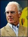 Franz Beckenbauer. Homme important pour le football allemand, joueur, entraineur, prsident de club. Quel fut son surnom en tant que joueur ?