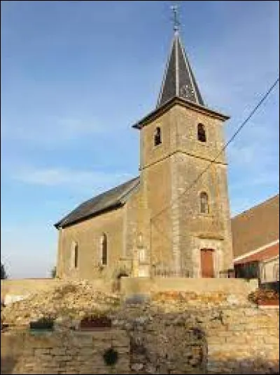 Nous commençons notre balade dominicale en Lorraine, au pied de l'église d'Allamont. Village du Pays Haut, dans l'arrondisement de Briey, il se situe dans le département ...