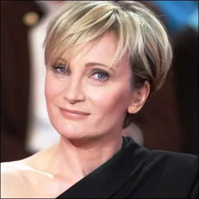 Lequel de ces titres de Patricia Kaas a été écrit par Jean-Jacques Goldman, sous le pseudonyme de Sam Brewski, en 1993 ?