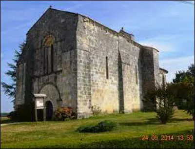 Je vous propose de commencer notre petite promenade en Nouvelle-Aquitaine, à Allas-Bocage. Commune de l'arrondissement de Jonzac, elle se situe dans le département ...