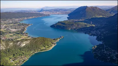 Parlons du lac dAnnecy ! Quelle est sa longueur ?