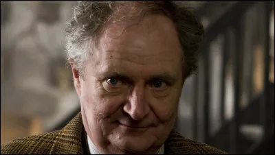 Qu'enseigne le professeur Slughorn ?