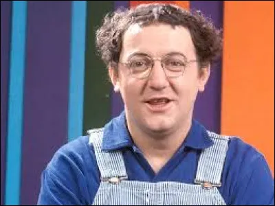 "Les sondages, c'est pour que les gens sachent ce qu'ils pensent" est une citation de Coluche.