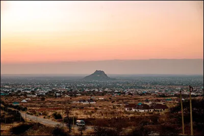 Quelle est la capitale de la Tanzanie ?