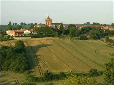 Nous démarrons notre périple dans le Lauragais, à Caignac. Village occitan, il se situe dans le département ...