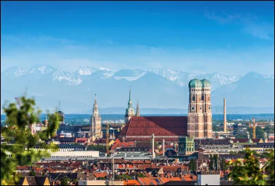 Dans quel pays se trouve Munich ?