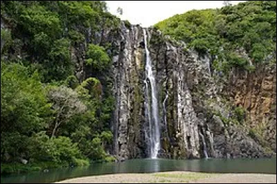 Où se trouve la cascade Niagara ?