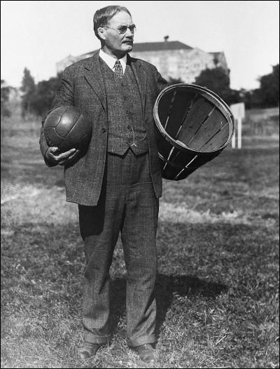 Dans quel pays a été créée la première ligue de basket-ball en 1898 ?