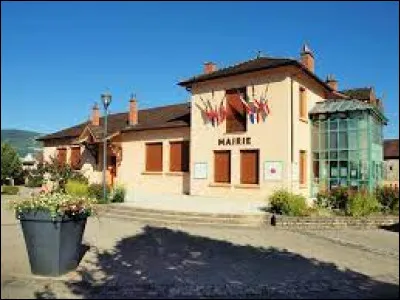 Commune d'Auvergne-Rhône-Alpes, dans l'arrondissement de La Tour-du-Pin, Bouvesse-Quirieu se situe dans le département ...