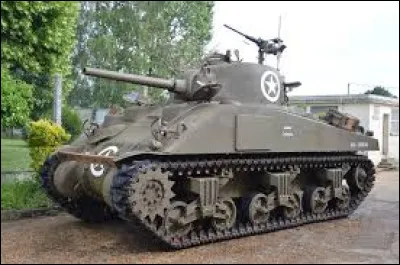 Quel était le calibre du canon du Sherman ?