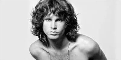 Quel était le surnom de Jim Morrison, le leader des Doors  ?