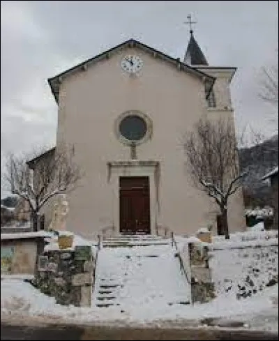 Aujourd'hui, nous démarrons notre balade en Auvergne-Rhône-Alpes, à Beaumont. Ville de l'arrondissement de Saint-Julien-en-Genevois, elle se situe ...