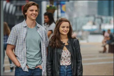 Elle est dans "Kissing Booth", quel est son prénom ?