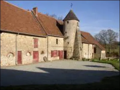 Notre balade dominicale commence à Arnac-la-Poste. Village de l'arrondissement de Bellac, membre de l'association des communes de France aux noms burlesques et chantants, il se situe dans le département ...