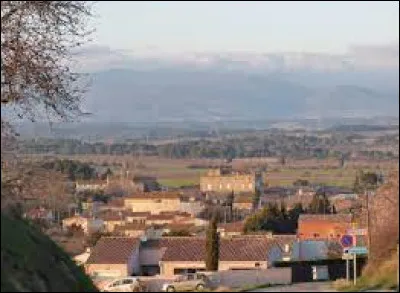 Je vous propose de commencer la semaine dans le Minervois, à Badens. Village de l'aire d'attraction Carcassonnaise, il se situe dans le département ...