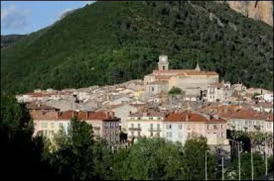 Nous commençons ce quiz alpin à Digne-les-Bains. Préfecture de son département, elle se situe ...