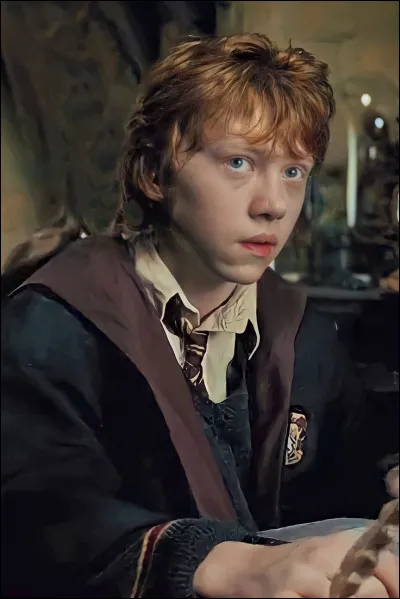 Qui était la petite amie de Ronald Weasley dans ''Le Prince de Sang-Mêlé" ?