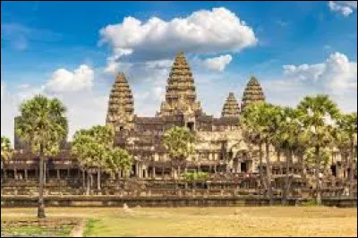 La Thaïlande est-elle plus ou moins peuplée que le Cambodge ?