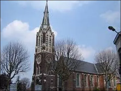 Nous démarrons la semaine à Bousbeque. Ville séparée de la Belgique par la Lys, elle se situe dans le département ...