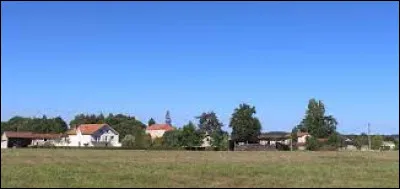 Je vous propose de commencer cette balade dans le pays de Rivière-Basse, à Caussade-Rivière. Village Bigourdan, traversé par l'Adour, l'Estéous, le Louet et l'Ayza, il se situe dans l'ex région ...