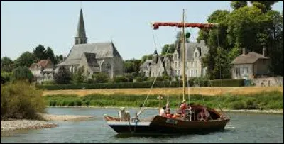 Je vous propose de démarrer notre balade à Cour-sur-Loire. Village de l'aire d'attraction Blésoise, traversé par la Tronne et bordé par la Loire, il se situe dans le département ...