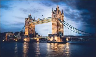 Ce monument se situe à Londres. Quel est son nom ?