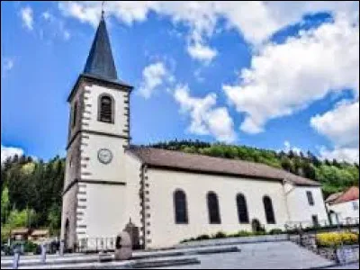 Notre balade démarre devant l'église Saint-Nicolas, à Basse-sur-le-Rupt. Village de Lorraine, dans l'arrondissement d'Épinal, il se situe dans le département ...