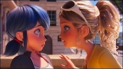 Marinette est la demi-sœur de Chloé.