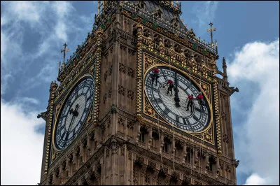 Si je vous parle du mariage d'une montre et d'un gros lapin, nous sommes dans les pages d'un livre de.... ?