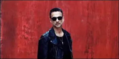 Dave Gahan, célèbre pour être le leader du groupe Depeche Mode est-il encore en vie ?