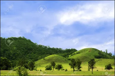 C'est le couple "église " et "colline"