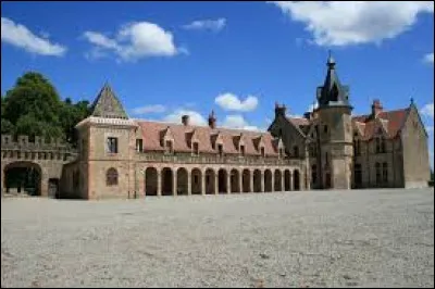 Aujourd'hui nous démarrons notre balade au château de la Crête, à Audes. Village de l'aire d'attraction Montluçonnaise, sur la rive gauche du Cher, il se situe dans le département ...