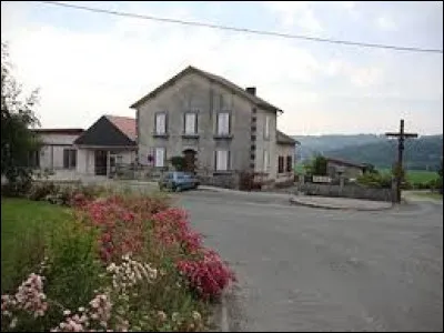 Pour commencer, je vous emmène en Nouvelle-Aquitaine, à Bentayou-Sérée. Village de l'aire d'attraction Paloise, traversé par le Louet et la Carbouère, il se situe dans le département ...