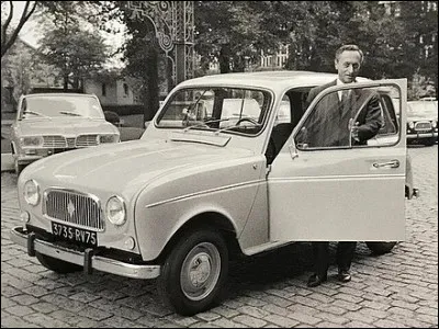 Le PDG de la régie Renault décide en 1956 de concevoir un modèle économique pour concurrencer la 2CV Citroën. Qui était le président de Renault à l'époque ?