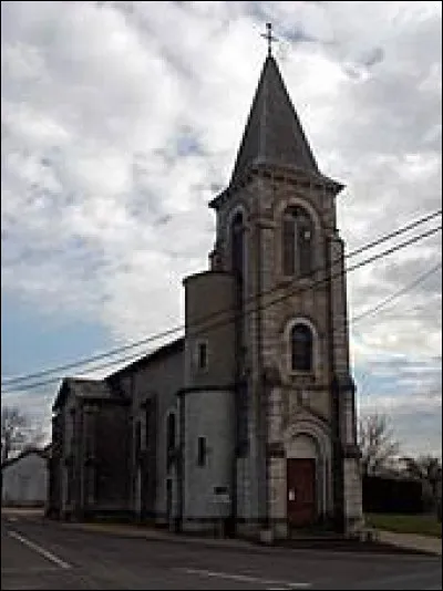 Pour commencer, je vous emmène en Auvergne-Rhône-Alpes, à Beaumont-lès-Randan. Village de l'arrondissement de Riom, il se situe dans le département ...