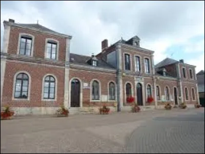 Nous démarrons notre première balade de la semaine à Any-Martin-Rieux. Village Axonais, il se situe en région ...