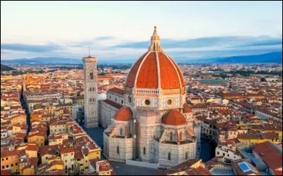 Dans quelle ville se trouve la Cathédrale Santa Maria del Fiore ?