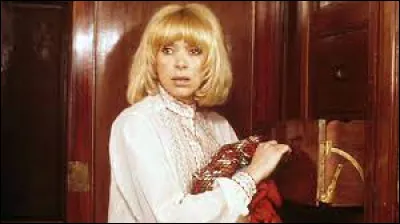 Quel était le vrai nom de la star Mireille Darc ?