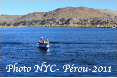 Quel est ce lac, le plus haut lac navigable au monde (3 812m), à cheval sur la frontière entre le Pérou et la Bolivie ?