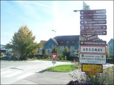 Aujourd'hui notre balade démarre à l'entrée d'Argonay. Ville de l'aire d'attraction Annécienne, elle se situe dans le département ...