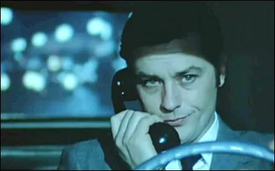 "Un flic" est un film interprété par Alain Delon.