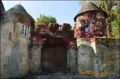 Notre balade démarre à Ahuy. Commune de la métropole Dijonnaise, elle se situe dans le département ...