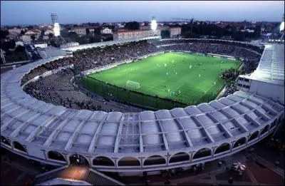 Quel est le nom de ce stade ?