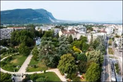 Annemasse est une ville située en Savoie.