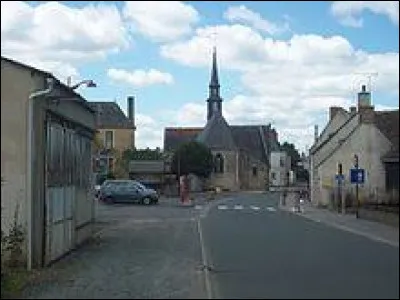 Notre première balade du week-end commence dans les Pays-de-la-Loire, à Beillé. Commune de l'aire d'attraction Mancelle, elle se situe dans le département ...