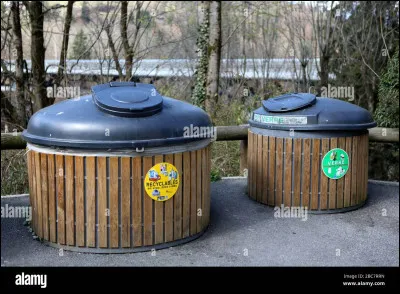 Ta mère te demande de sortir les poubelles, que lui réponds-tu ?