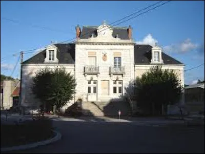 Aujourd'hui, notre balade démarre en Bourgogne-Franche-Comté, à Corgolin. Village viticole de l'arrondissement de Beaune, au sud de la côte de Nuits, il se situe dans le département ...