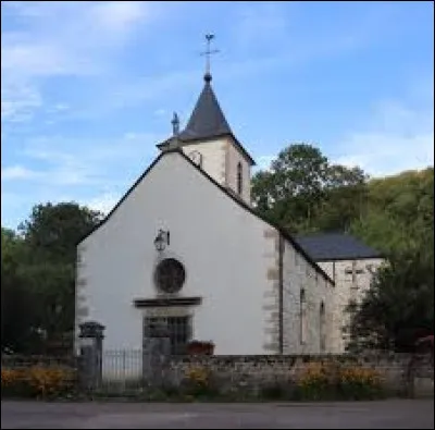 Aujourd'hui, je vous propose de commencer notre balade au pied de l'église Notre-Dame et Saint-Blaise, à Bussy-la-Pesle. Petit village de 76 habitants, dans l'aire d'attraction Dijonnaise, il se situe dans le département ...