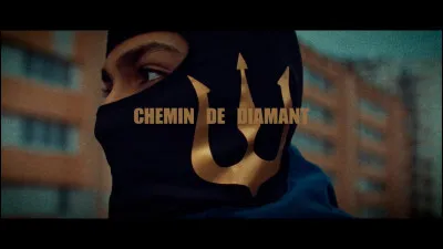 Complète les paroles de "Chemin de diamant" : 
"Toujours pas de "Ti amo" même sur le piano
Le chemin est devenu...".